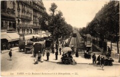 Carte postale ancienne Le Boulevard Rochechouart et le Métropolitain
                                                                     à Paris 18e
                                