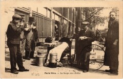 Carte postale ancienne Paris Vecu. La Soupe aux Halles
                                                                     à Paris 1er
                                