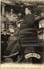 Paris Les femmes cocher Mme Charnier Transport