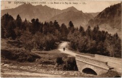 Env.du Mont-Dore La Route et le Puy du Sancy France à Mont-Dore