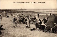 Courseulles La Plage a maree basse France