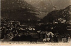 Saint Claude Ecole Secondaire et Pont Suspendu à Saint-Claude