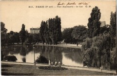 Carte postale ancienne Le Parc Montsouris - Le Lac
                                                                     à Paris 14e
                                