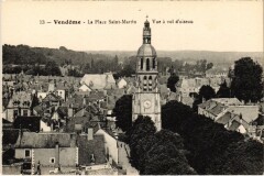 Vendome La Place Saint-Martin France -
													41 Loir et Cher
												