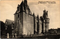 Fougeres s Bievre Le Vieux Chateau, vue d'ensemble France
