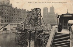 Paris 6e Travaux du Métropolitain Petit bras de la Seine