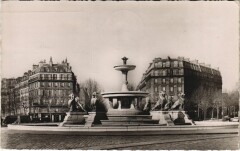 La Fontaine de la place Félix Eboué (Anciennement place Daumesnil) à Paris 12e
