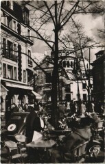 Place du Tertre - Eglise Saint-Pierre à Paris 18e