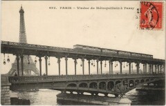 Carte postale ancienne Viaduc du Métropolitain à Passy
                                                                     à Paris 16e
                                