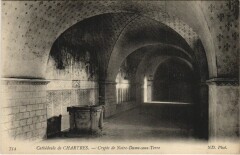 Chartres Cathedrale Crypte de N.-D.sous Terre France à Chartres