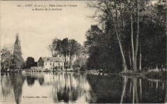 Anet Piece d'Eau du Chateau et Moulin France