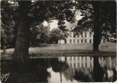 Chateau d'Anet Les Bords de l'Eure dans le Parc France -
													28 Eure et Loir
												