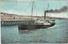 Trouville - Sortie d'un Vapeur Ships