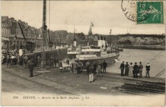 Dieppe - Arrivee de la Malle Anglaise Ships