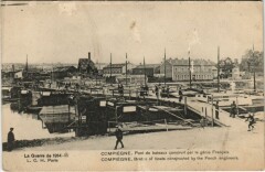 Compiegne - Pont de Bateaux Ships