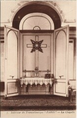 Interieur du Transatlantique Paris - La Chapelle Ships