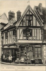 Compiegne Vieille Maison