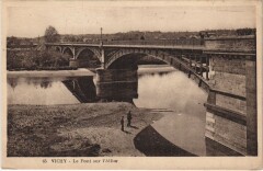 Vichy Le Pont sur l'Allier à Vichy