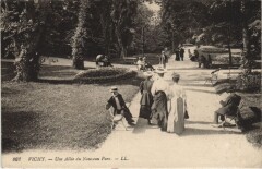 Vichy Une Allee du Nouveau Parc -
																					03200 Vichy
																			