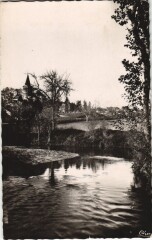 Brout-Vernet vu de l'Andelot -
													03 Allier
												