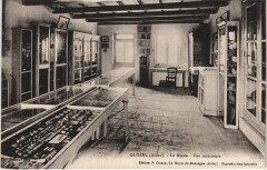 Glozel Le Musee - Vue Interieure