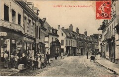 Fere-En-Tardenois La Rue de la Republique -
													02 Aisne
												