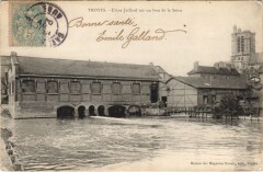 Troyes Usine Jaillard sur un bras de la Seine à Troyes