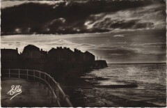 Coucher de Soleil sur la Cote de Nacre -
													14 Calvados
												