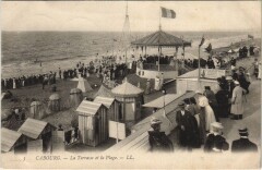 Cabourg La Terrasse et la Plage à Cabourg