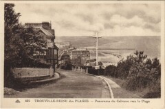 Trouville-sur-Mer Panorama du Calvaire vers la Plage à Trouville-sur-Mer