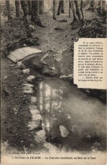 Falaise Environs - La Fontaine Bouillante au Bois de la Tour -
																					14700 Falaise
																			