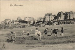 Saint-Enogat La Plage et les Villas de la Mer