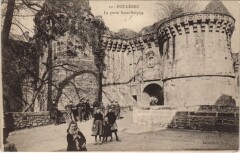 Fougeres La Porte Saint-Sulpice