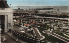 Trouville La Jetee et le Golf miniature du Casino