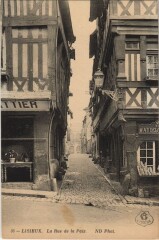Lisieux Rue de la Paix à Lisieux