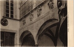 Riom Ancien Hotel du Montat