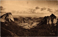Les Roches Tuiliere et Sanadoire