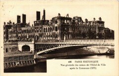 Paris 4e Vue générale des ruines de l'Hotel de Ville aprés Commune à Paris 4e