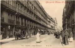 Paris (8e) Rue Marboeuf. à Paris 8e