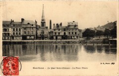 Honfleur Le Quai Saint-Etienne - La Place Thiers à Honfleur