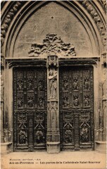 Aix-en-Provence Les Portes de la Cathedrale Saint-Sauveur à Aix-en-Provence