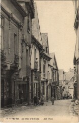 Vitre Rue d'Embas