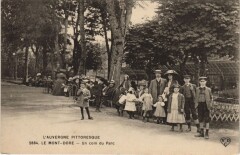 Le Mont Dore un coin du Parc à Mont-Dore