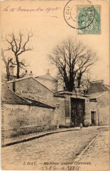 L'Hay-les-Roses Ancienne maison Chevreuil France