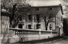 Chateauneuf-le-Rouge Maison de Repos La Galiniere - Le Chateau -
													13 Bouches du Rhône
												