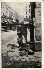 Paris Petits Metiers le Raccomodeur de paniers