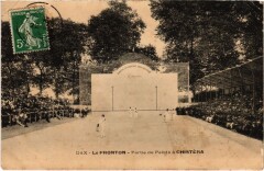 Dax Le Fronton Partie de Pelote a Chistera