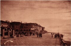 Hossegor Place de la Jetee et les Villas