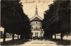 La Motte-Beuvron Place de l'Eglise France