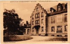 Nouan le Fuzelier Instit d'Enseignement Menager France à Nouan-le-Fuzelier